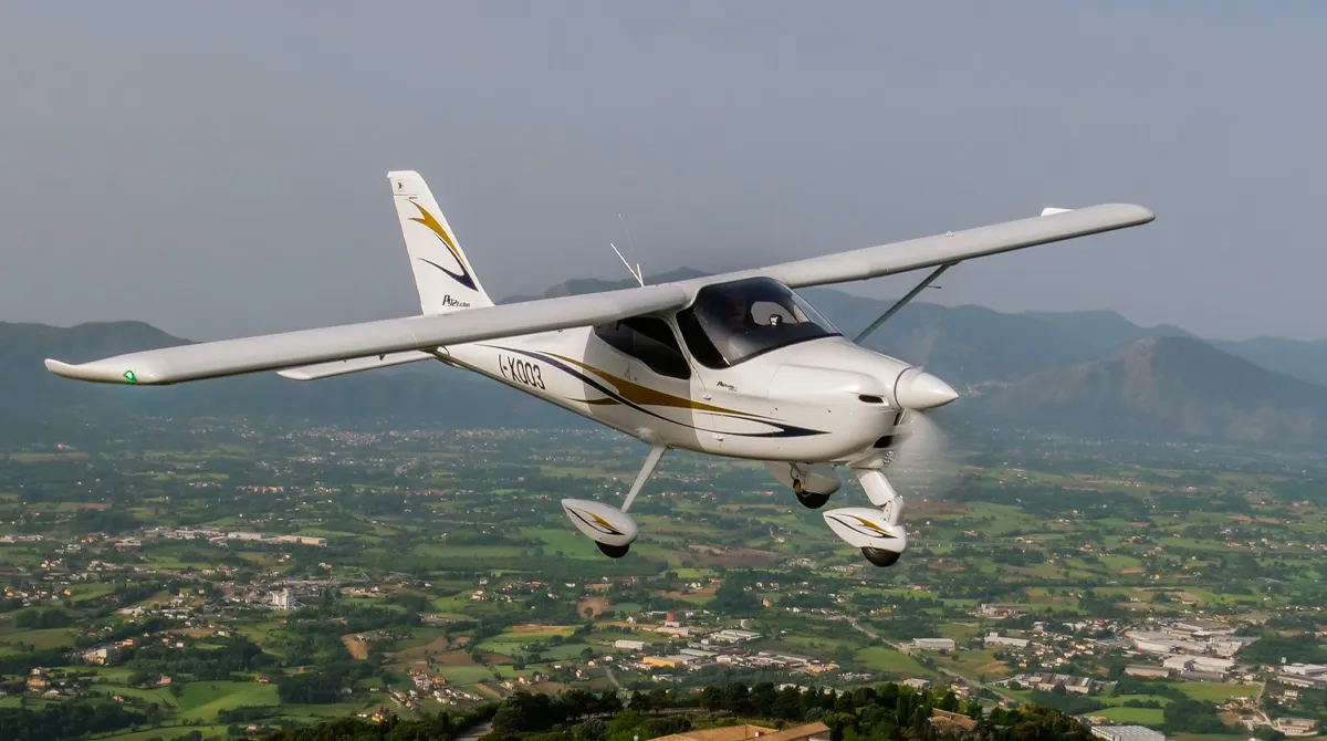 Tecnam P92 MKII aircraft - view 2