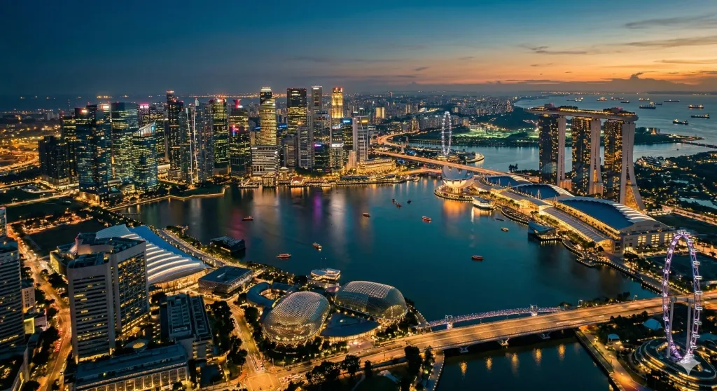 E-commerce and digital logistics hub